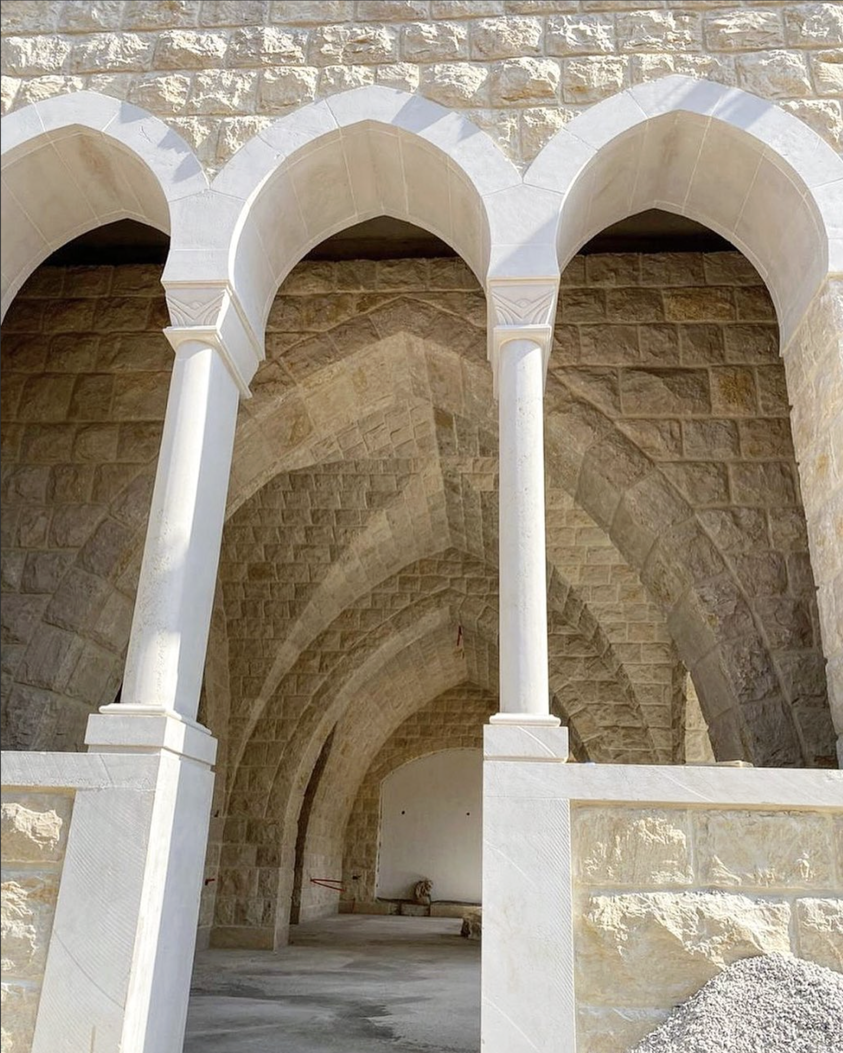 Lebanese stone arches craftsmanship